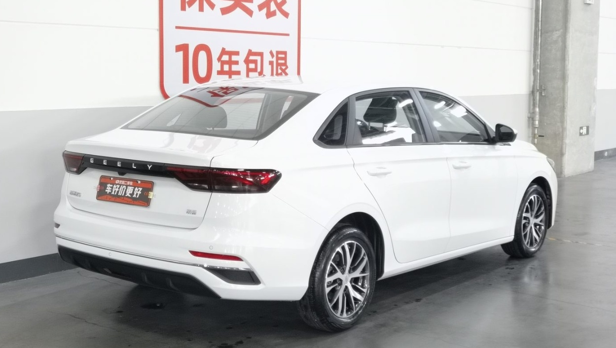 GEELY Emgrand 2024 #2 GEELY Emgrand 2024 car image #2