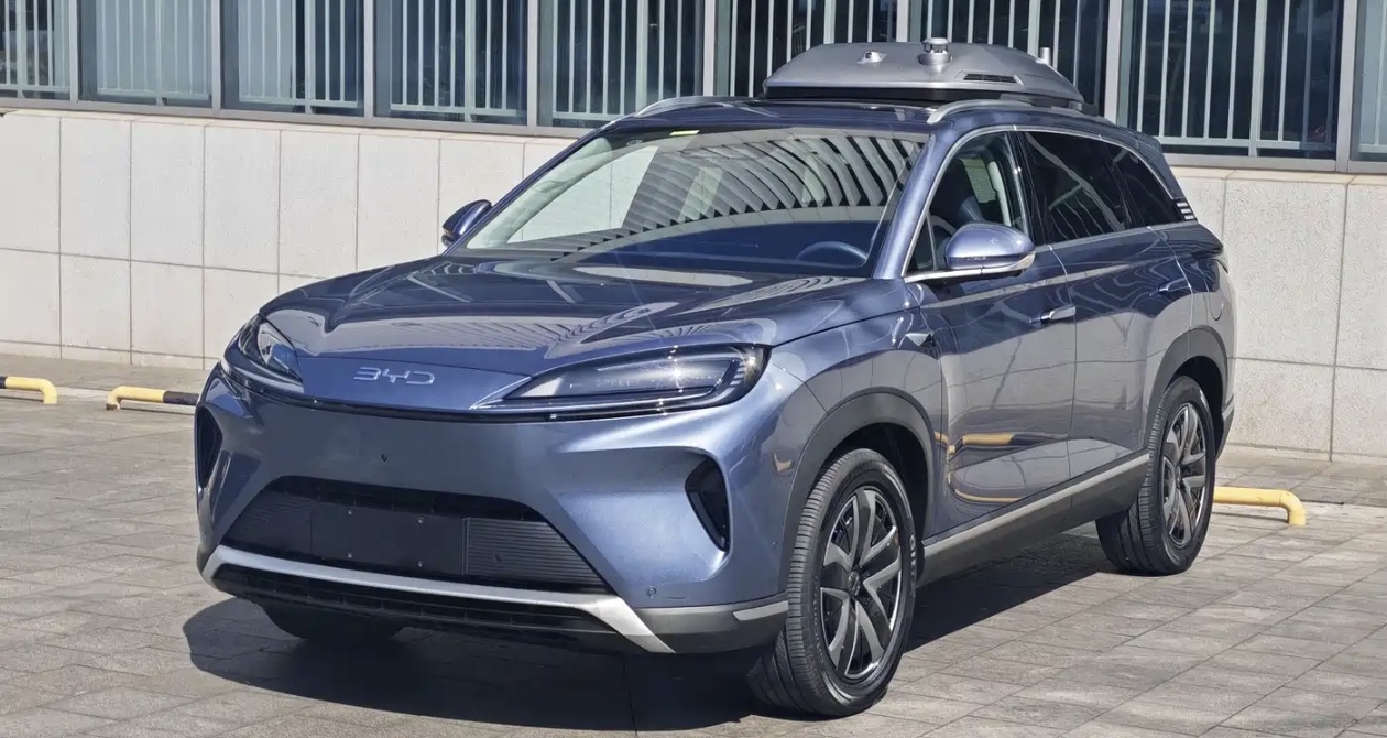 BYD Sea Lion 07 DM-i 2025 car image 