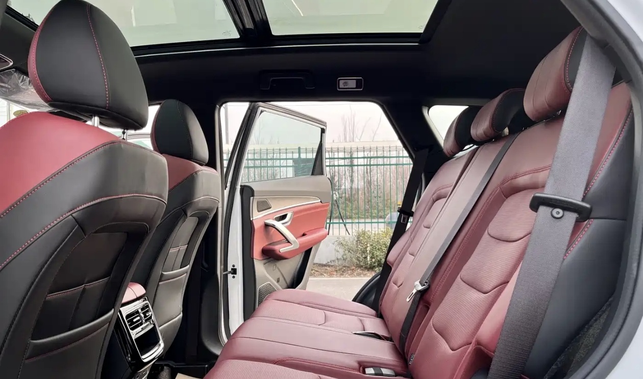 Jetour X70 PLUS 2025 #2 Jetour X70 PLUS 2025 image de voiture #2