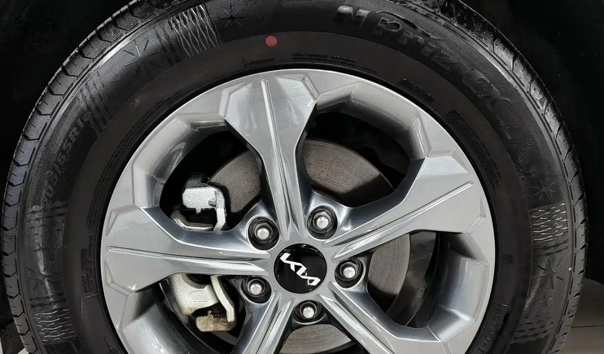 Kia Seltos 2024 #7 Kia Seltos 2024 car image #7