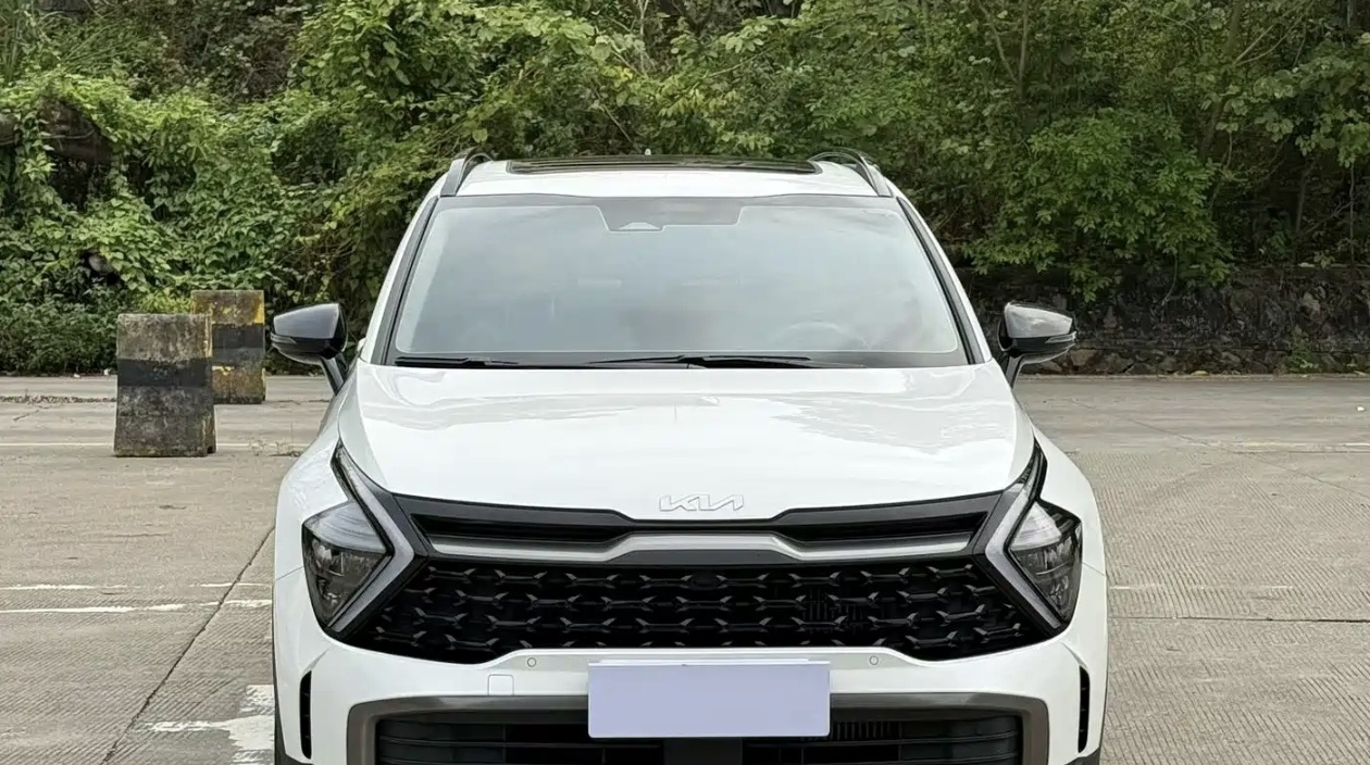 Kia Sportage 2023 car image #3