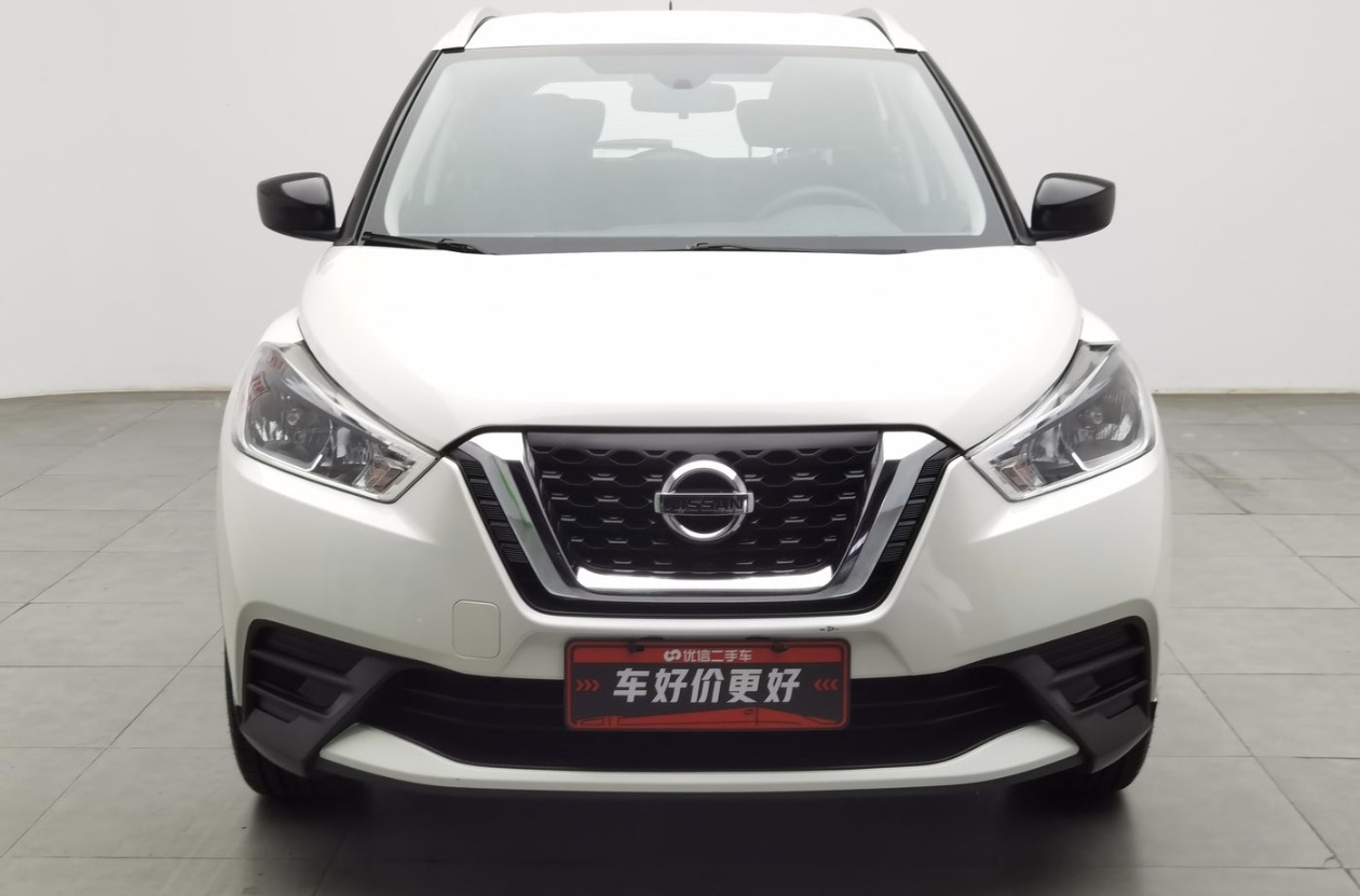 Nissan Kicks 2019 car image #5