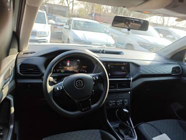 Volkswagen T-Cross 2023 #4 Volkswagen T-Cross 2023 car image #4