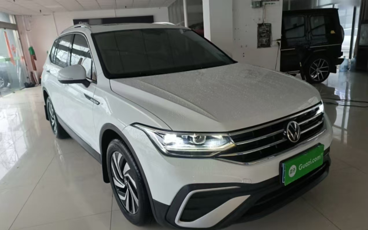 Volkswagen Tiguan L 2023 car image 