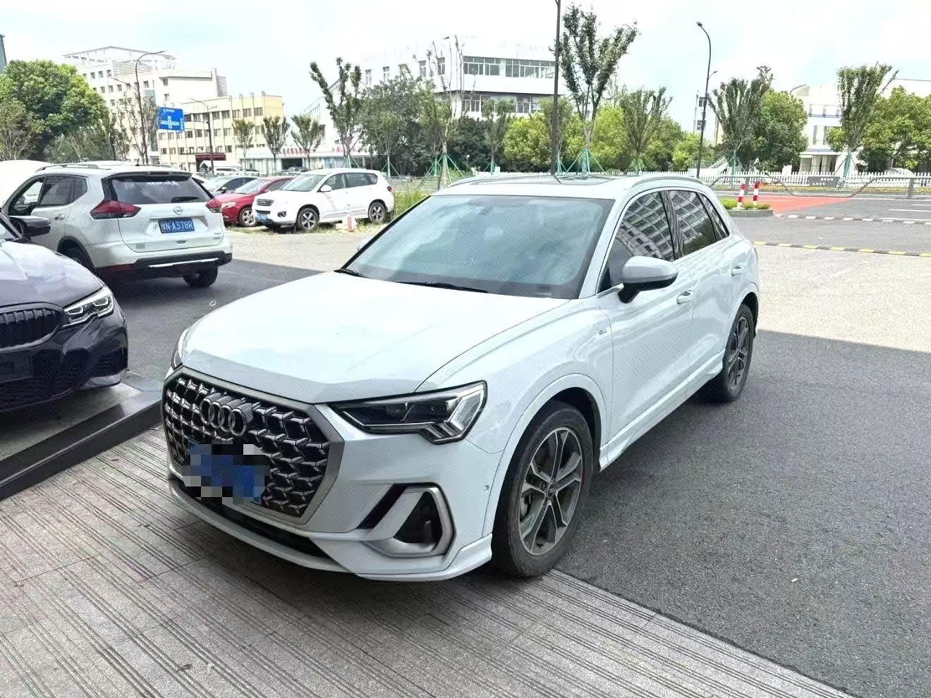 Audi Q3 2023 #5 Audi Q3 2023 car image #5