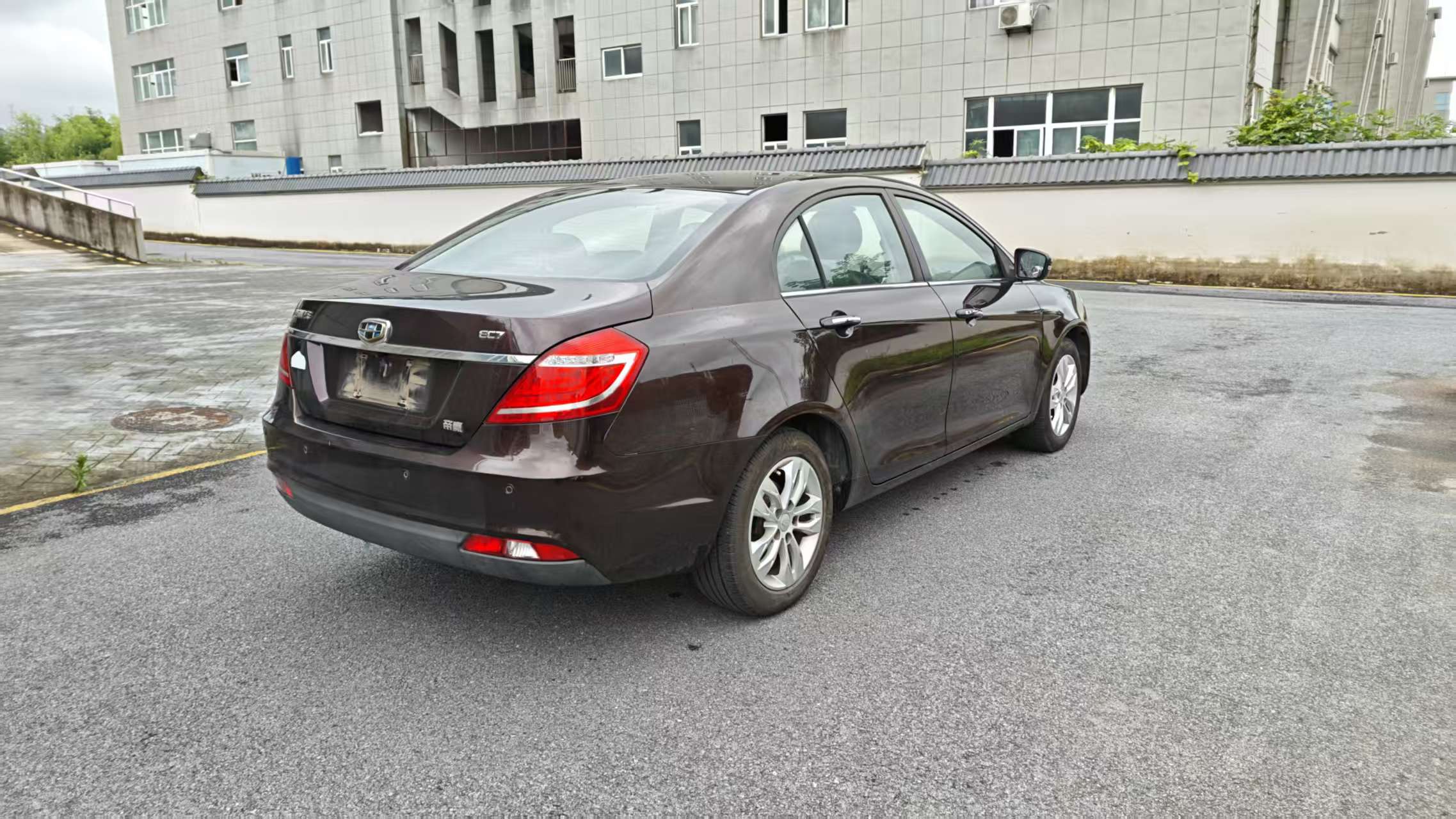 GEELY Emgrand 2015 #6 GEELY Emgrand 2015 car image #6