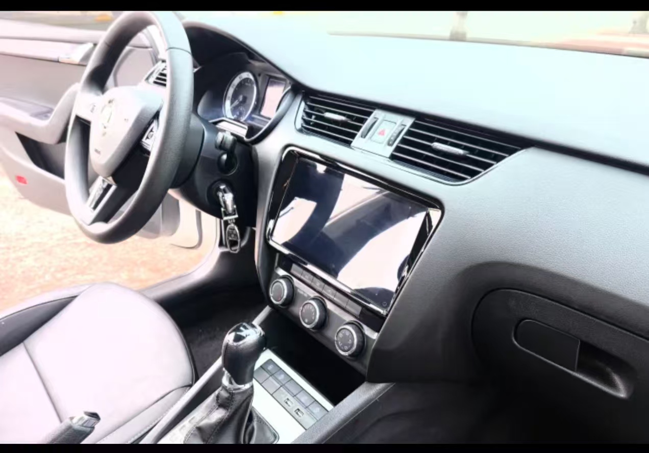 Skoda Octavia 2023 immagine di auto #4