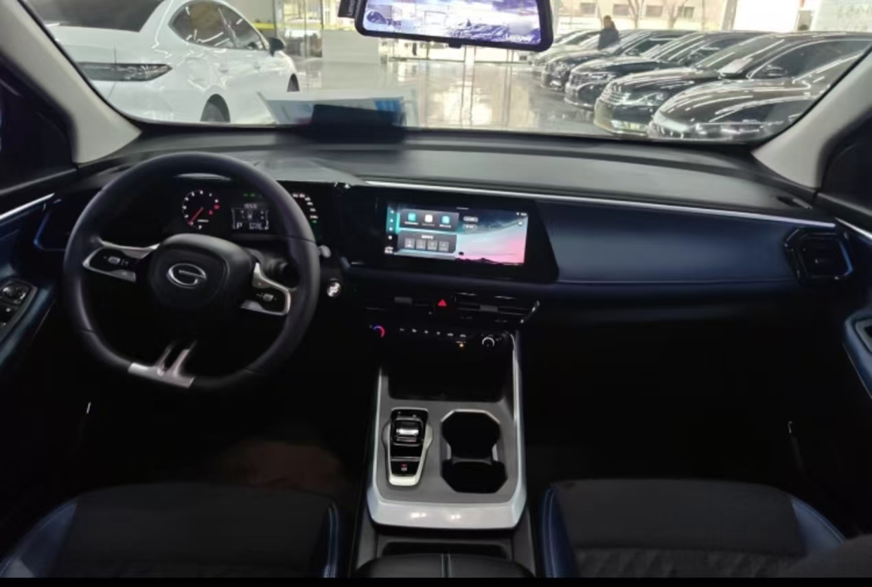 GAC Trumpchi GS3 2023 car image #3