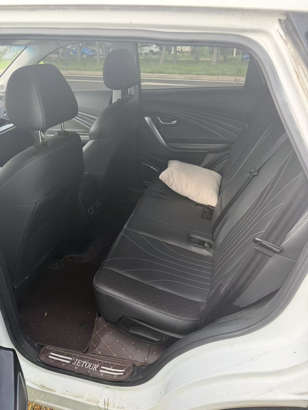 Jetour X70 2019 #4 Jetour X70 2019 car image #4