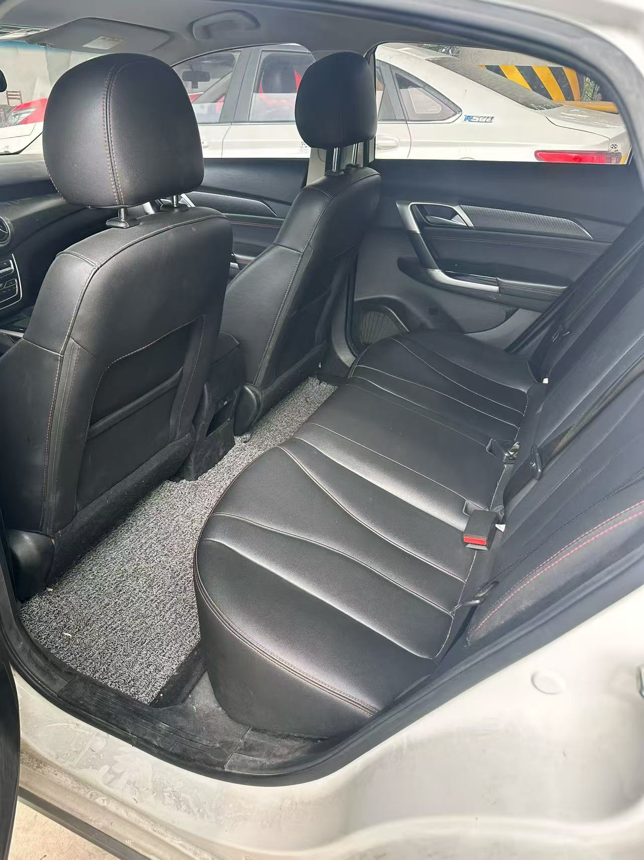 Beijing 2019 car image #3