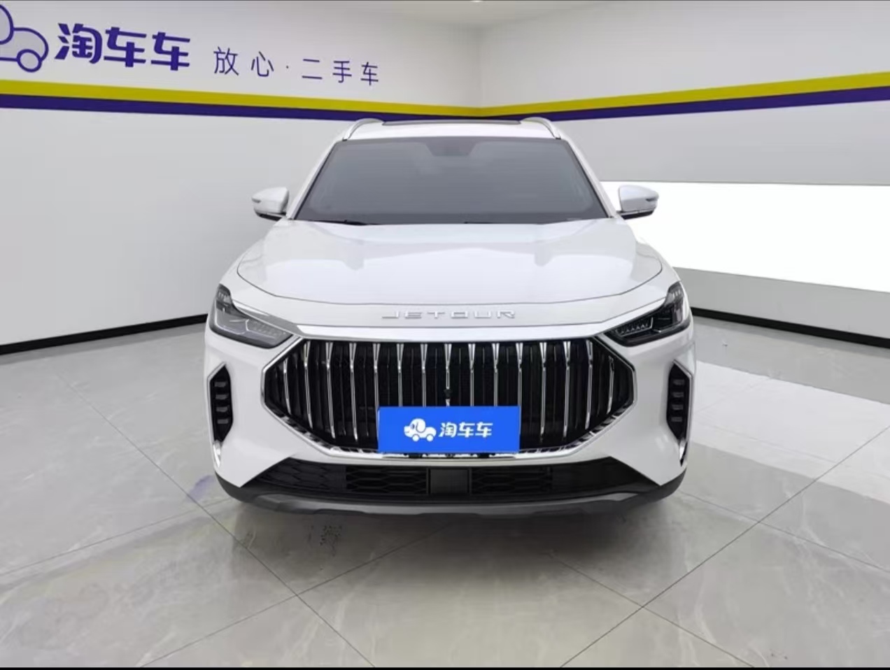 Jetour X70 PLUS 2024 car image #2