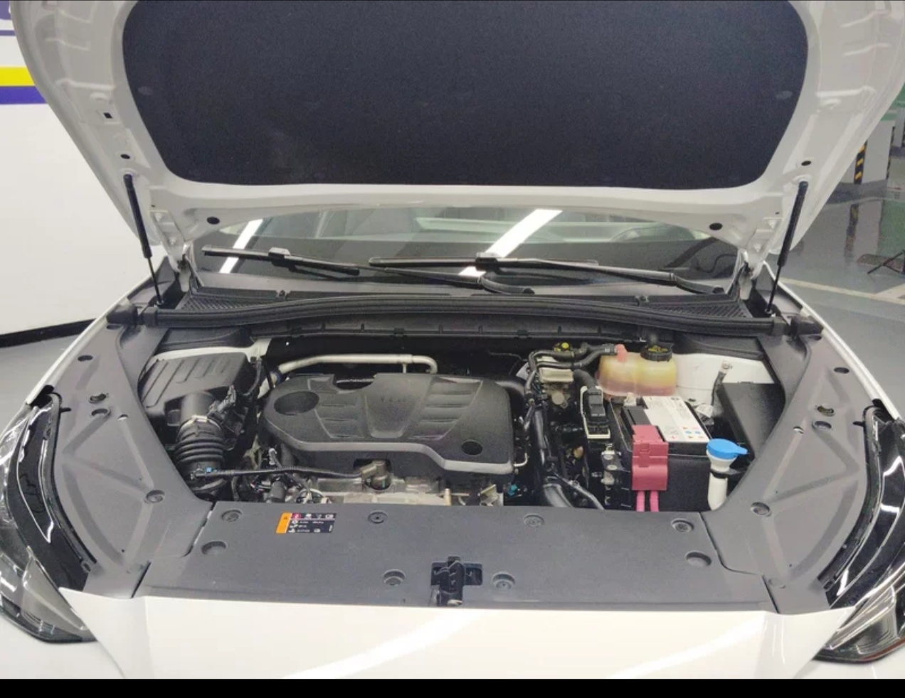 MG ONE 2023 car image #7