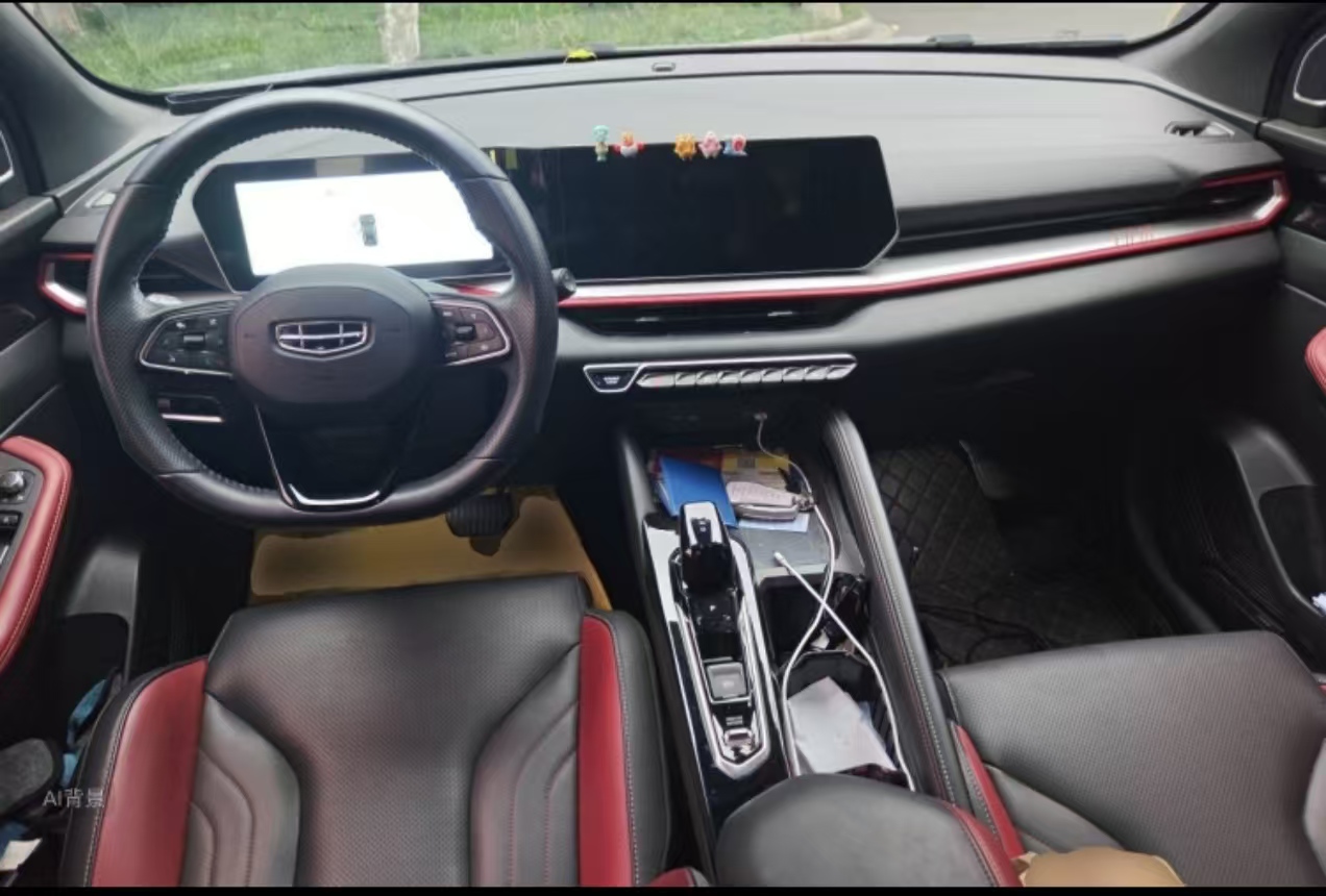 GEELY Coolray 2023 immagine di auto #8