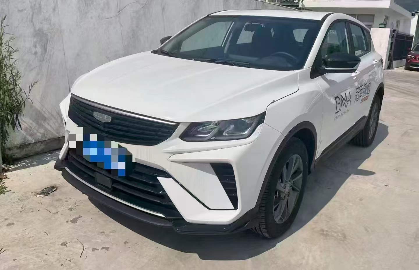 GEELY Coolray 2025 car image #4