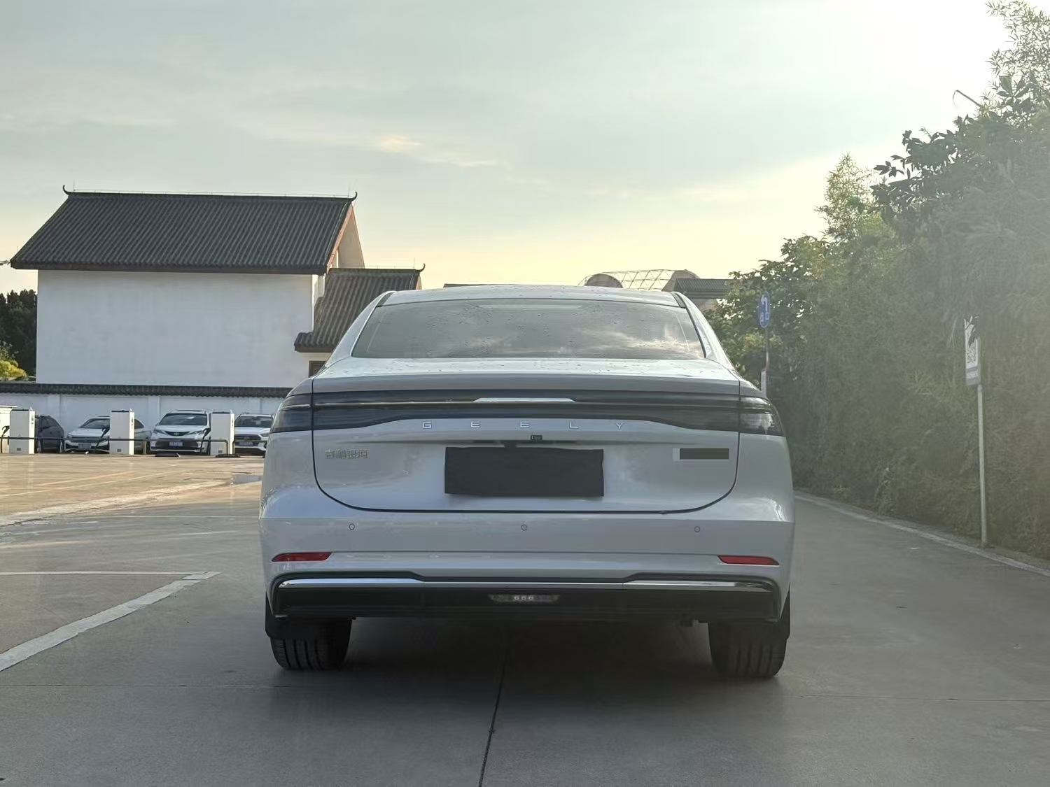 2025 car image #9