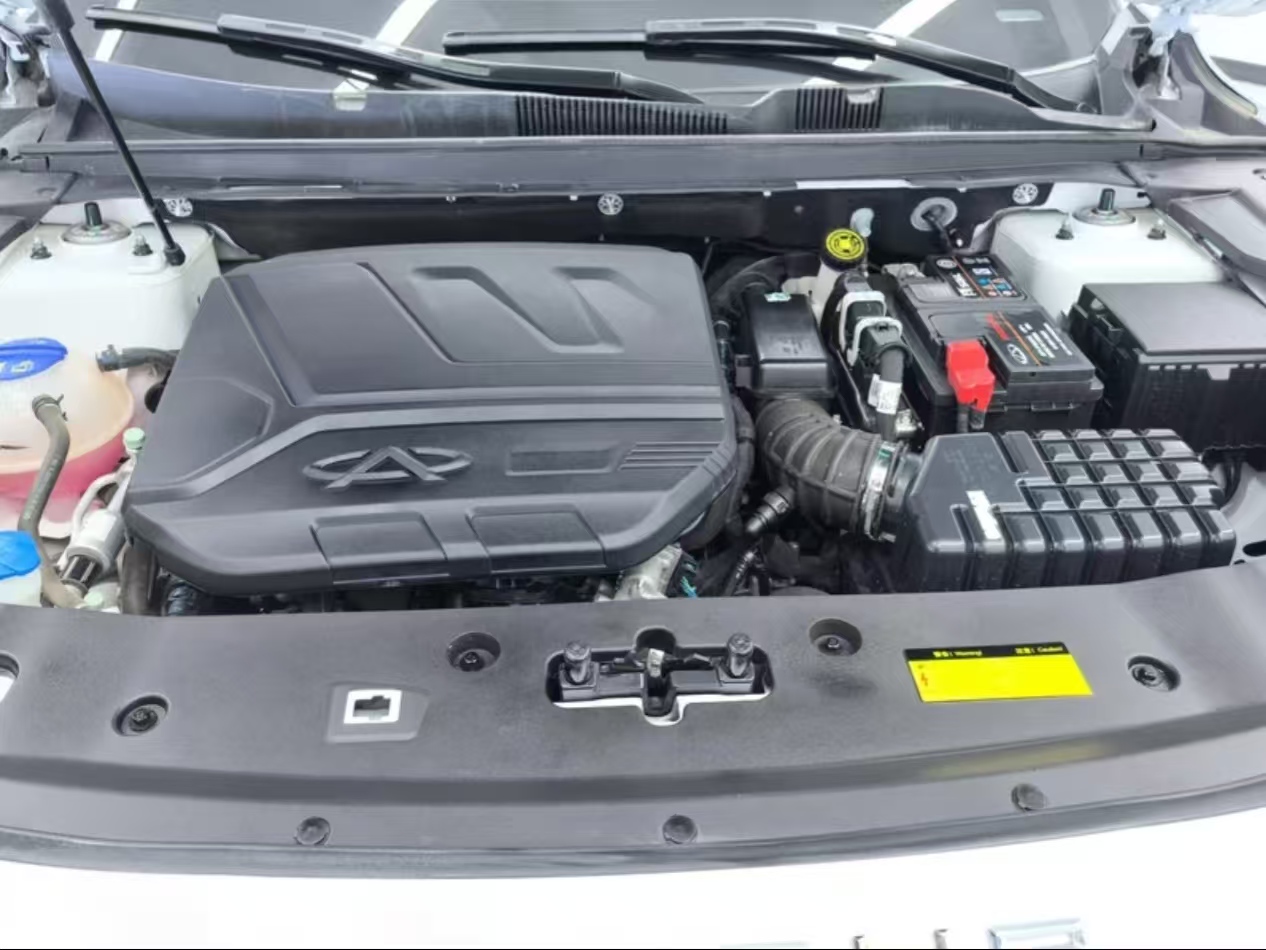 Jetour X70 PLUS 2023 car image #8