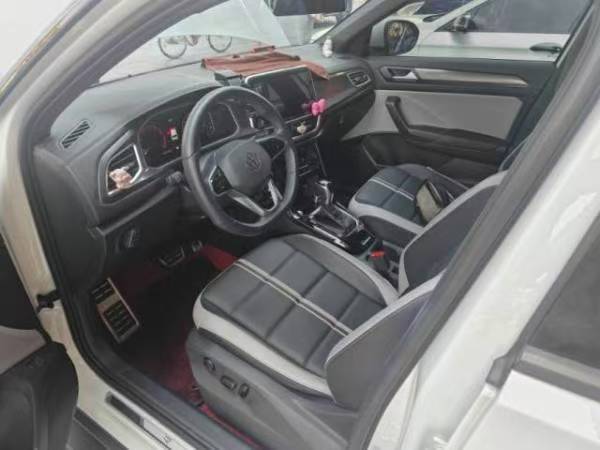 Volkswagen T-Roc 2023 #2 Volkswagen T-Roc 2023 imagen de coche #2