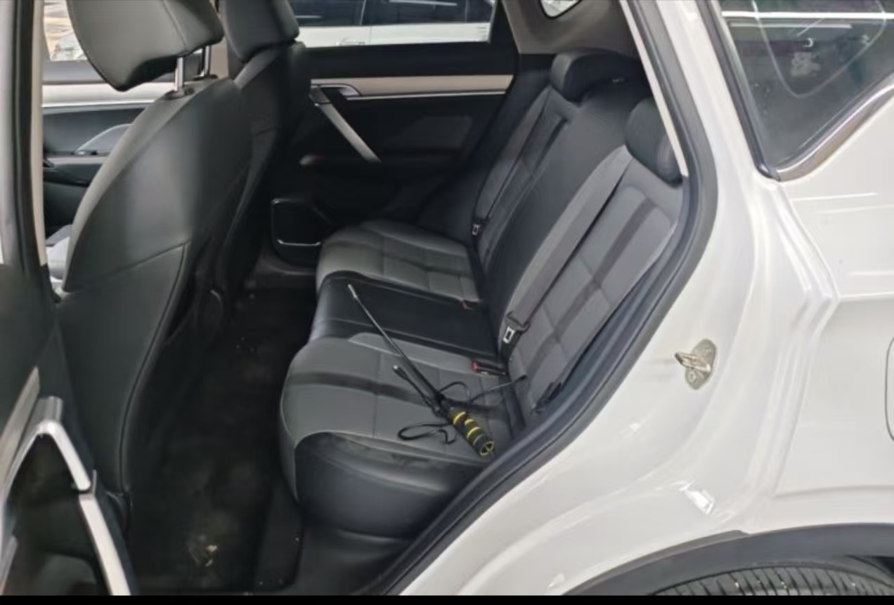 GEELY Coolray 2023 car image #4