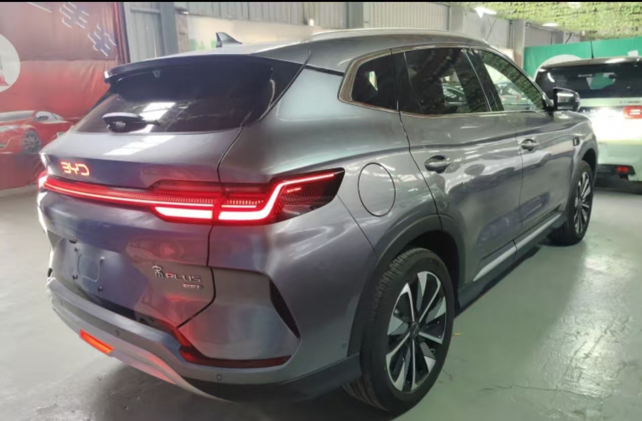 BYD Song Plus 2025 immagine di auto #6