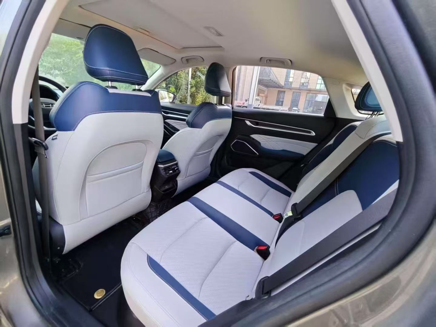 GEELY Emgrand 2023 #2 GEELY Emgrand 2023 image de voiture #2