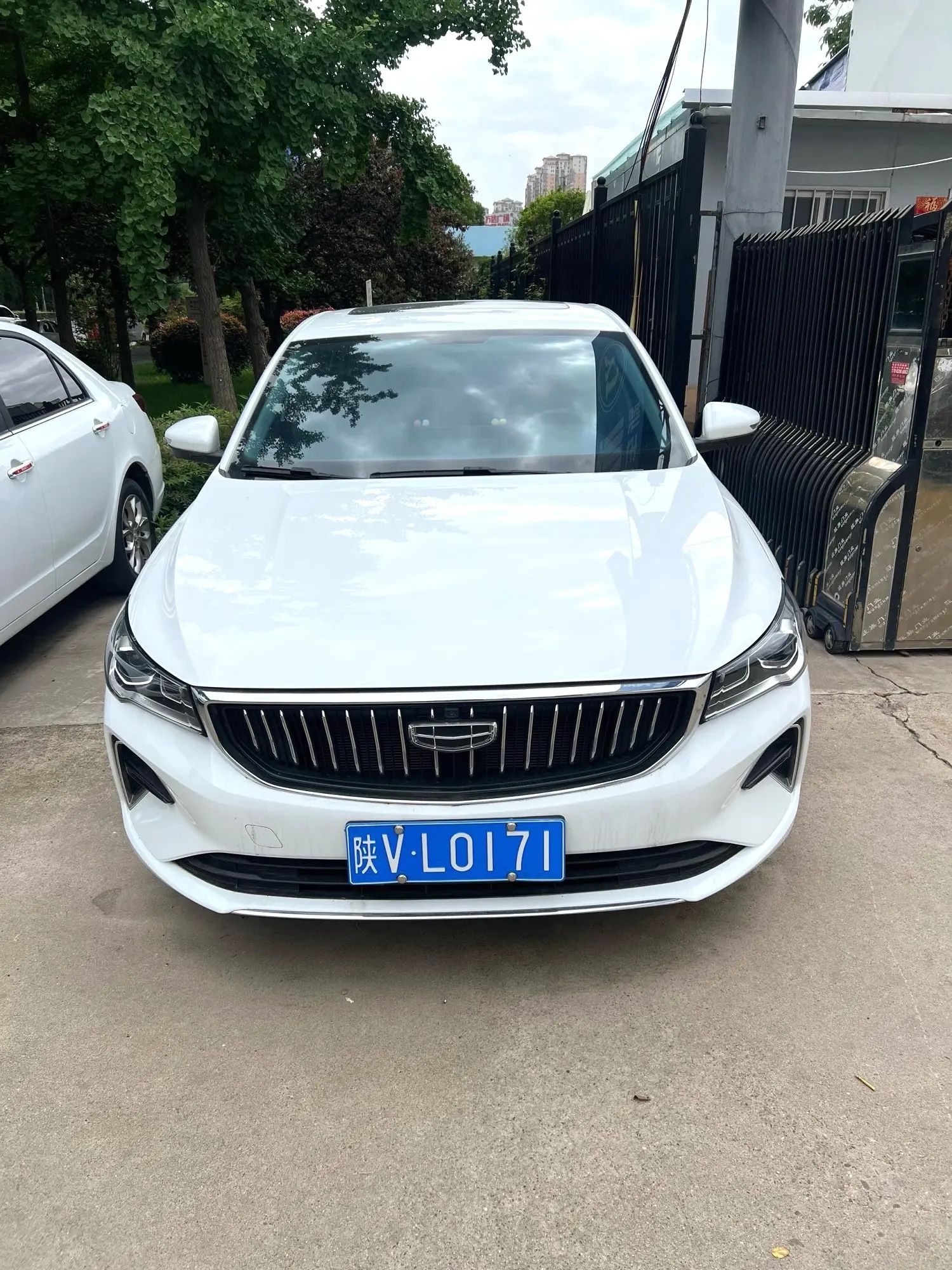 GEELY Emgrand 2023 #4 GEELY Emgrand 2023 car image #4