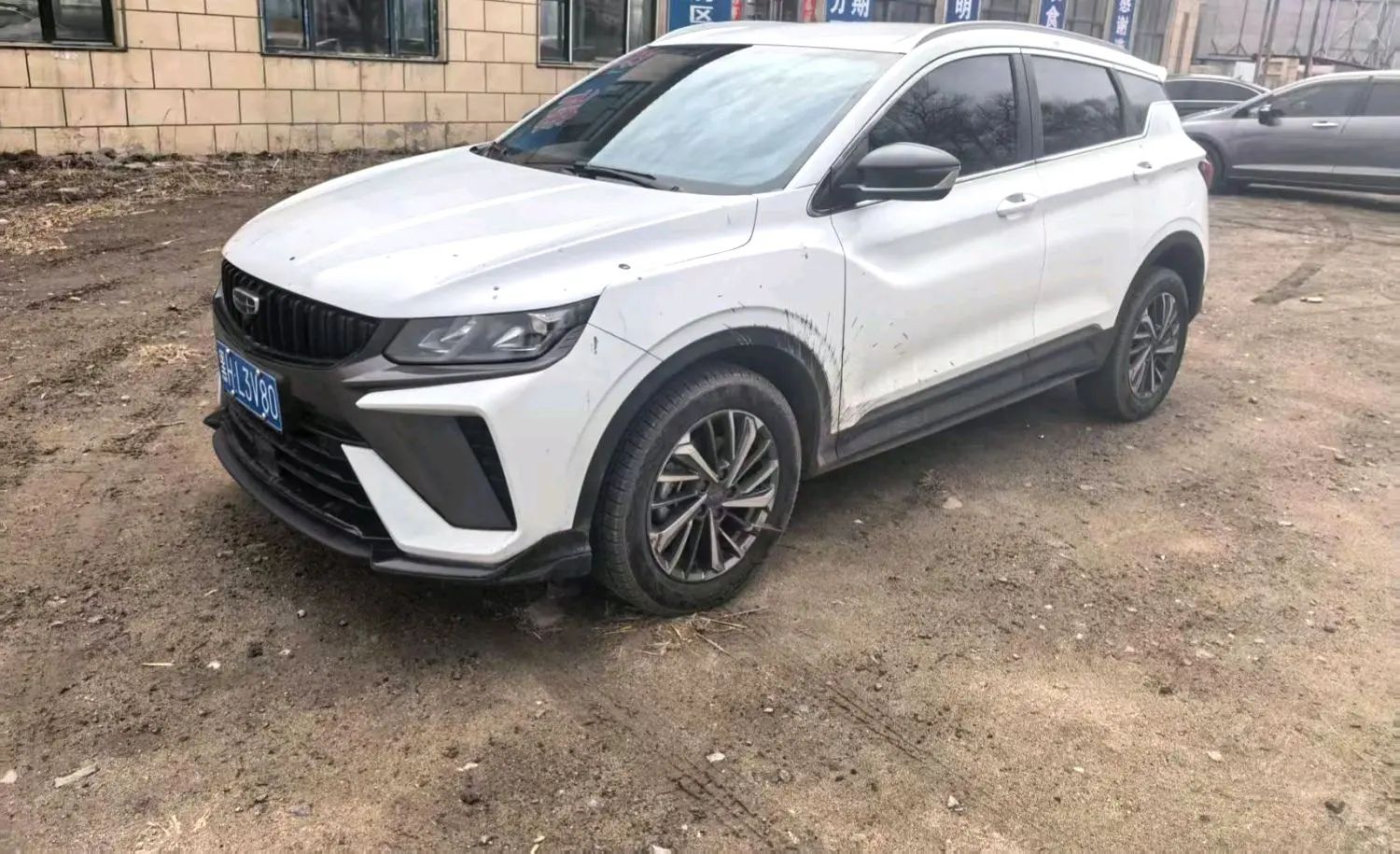GEELY Coolray 2023 car image #4