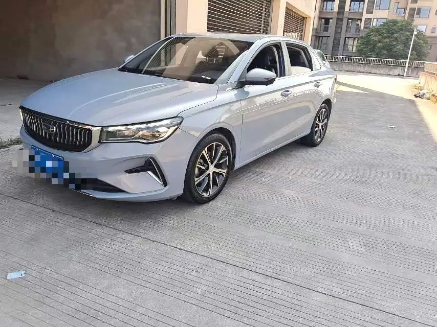 GEELY Emgrand 2023 car image #4