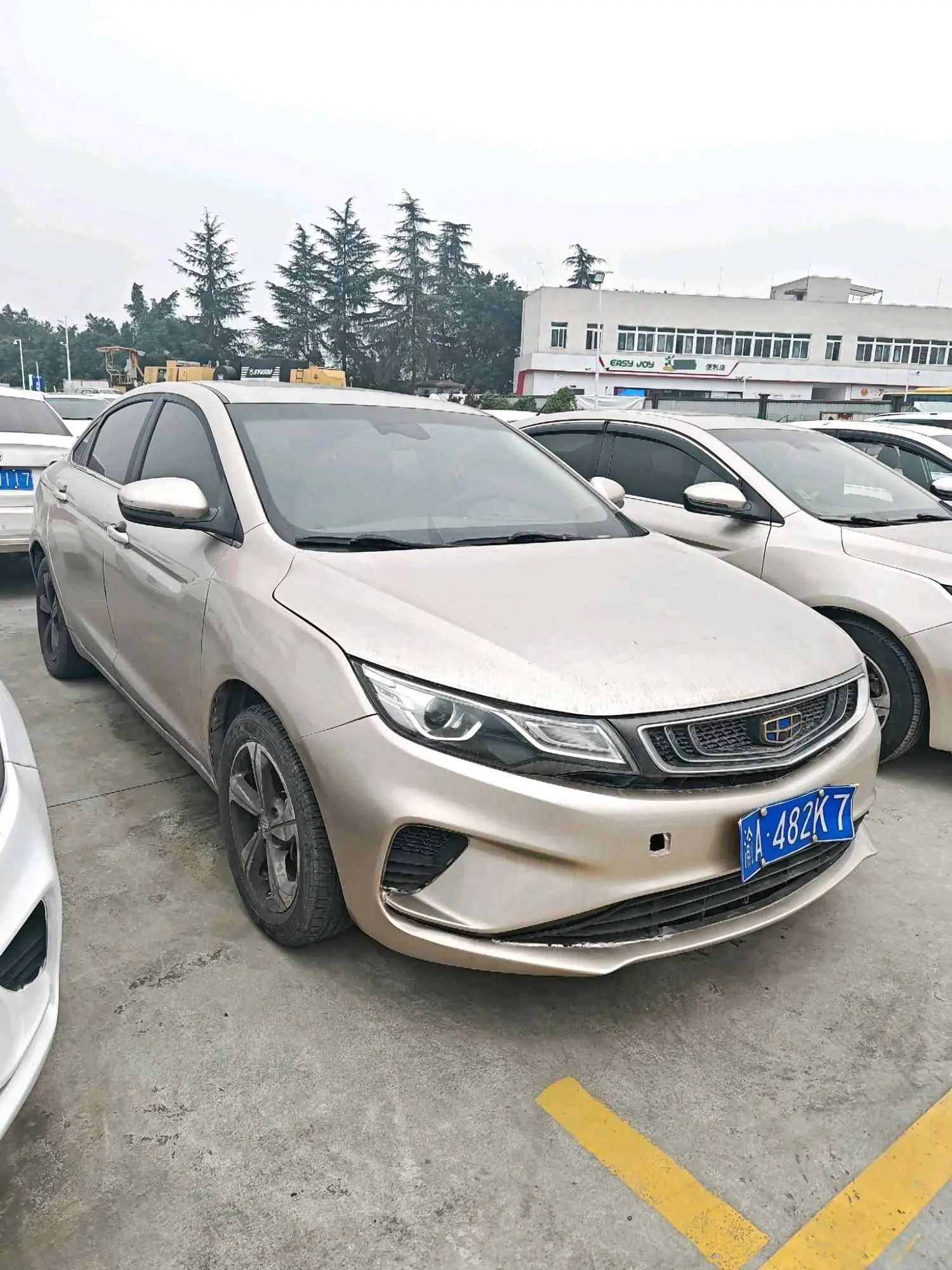 GEELY Emgrand 2019 #4 GEELY Emgrand 2019 imagen de coche #4