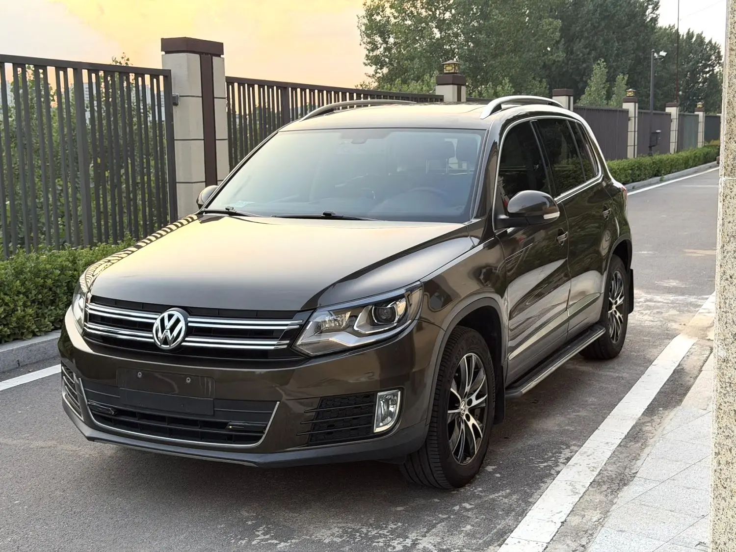 Volkswagen Tiguan 2014 Volkswagen Tiguan 2014 car image