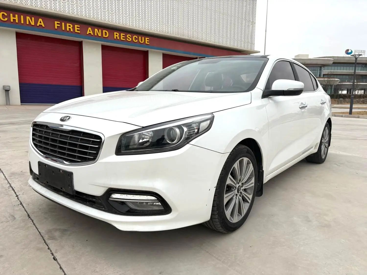 Kia K4 2016 Kia K4 2016 car image