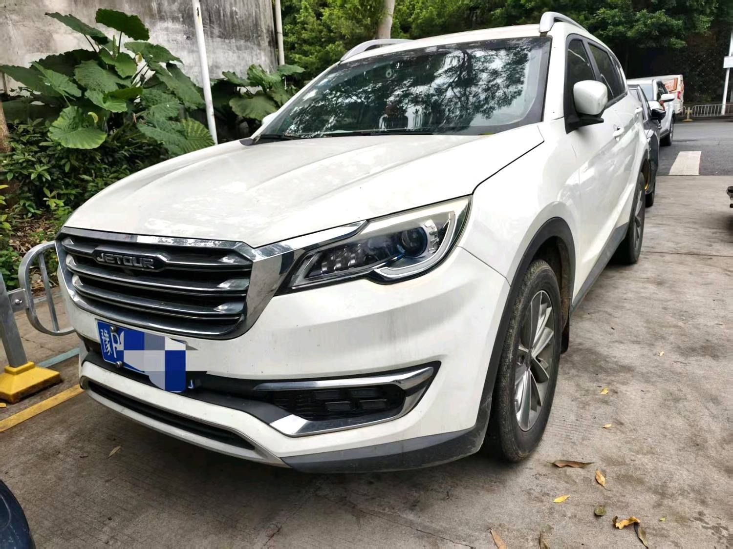 Jetour X70 2018 car image 