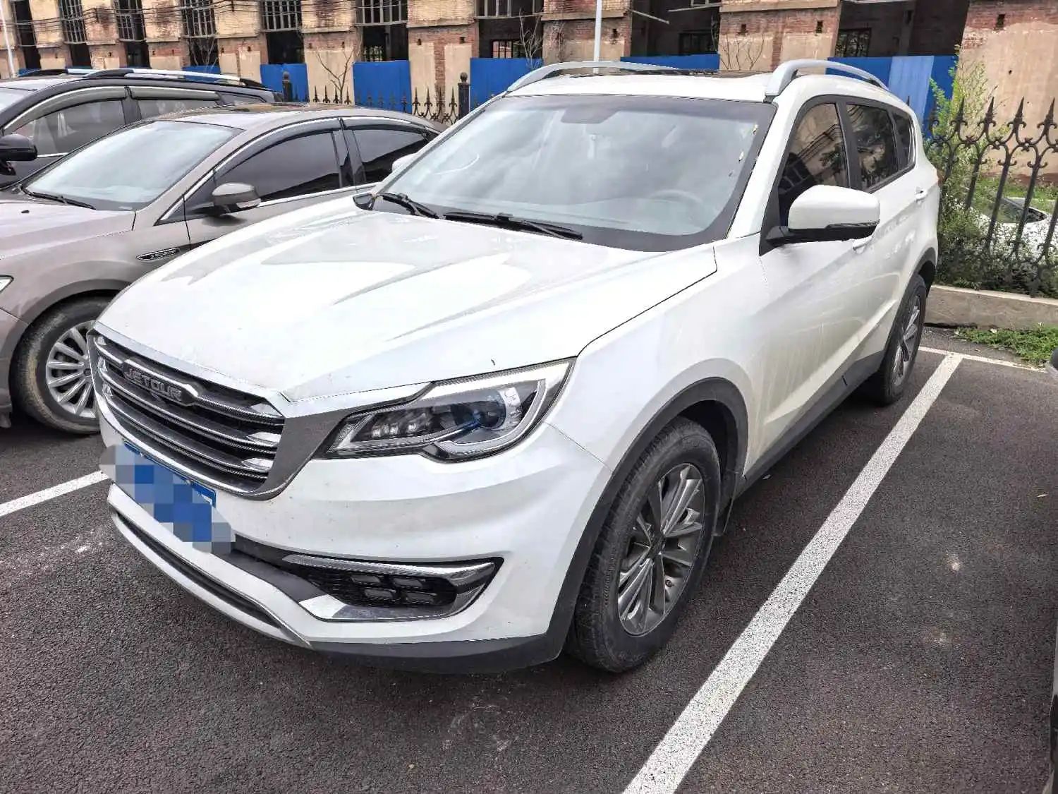 Jetour X70 2018 car image 