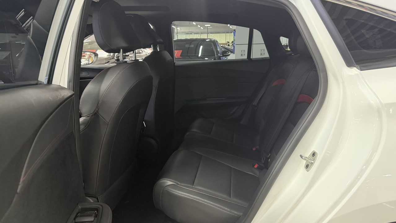 MG 5 2024 car image #11