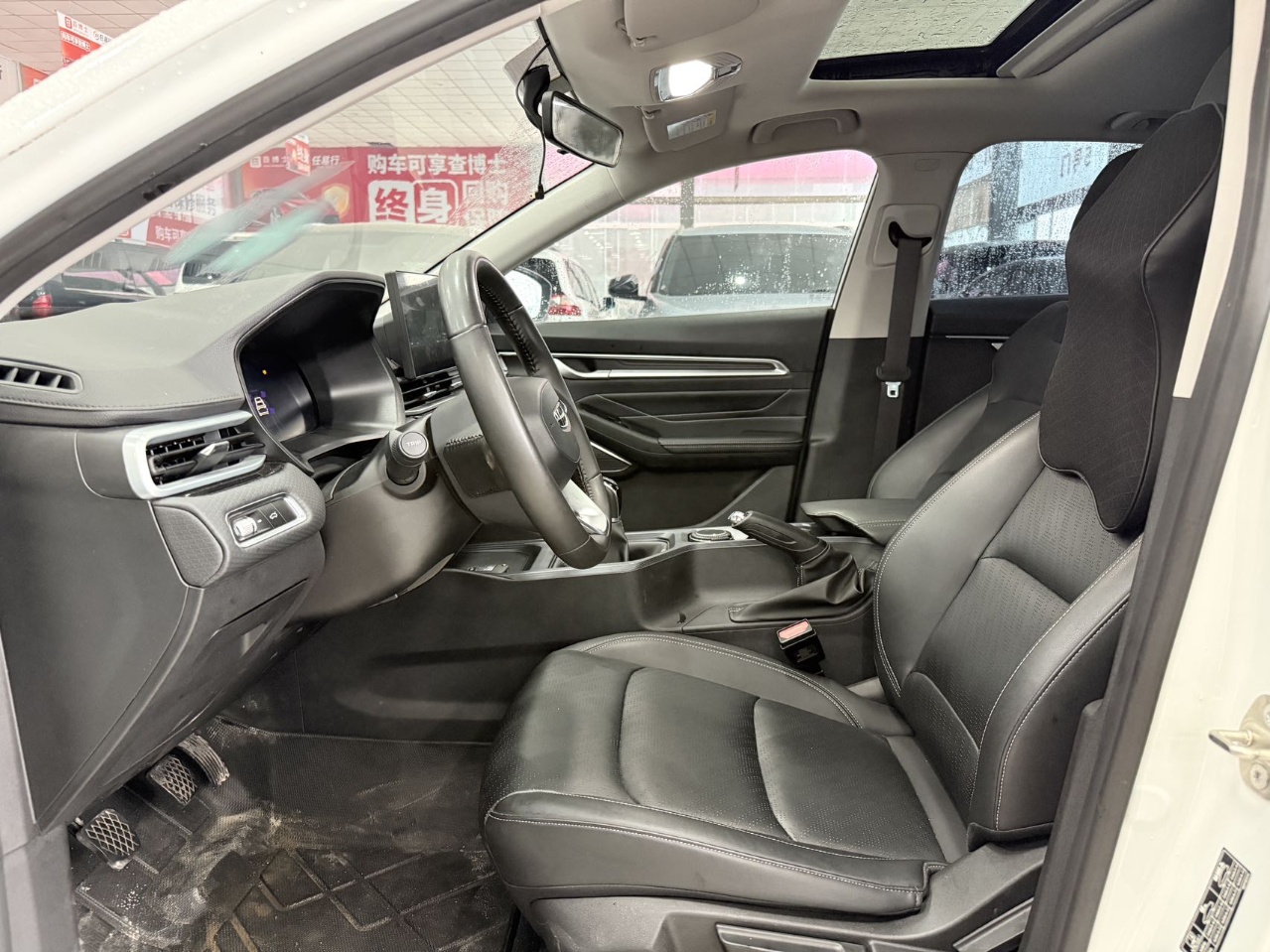 GEELY Emgrand 2023 #3 GEELY Emgrand 2023 صورة سيارة #3