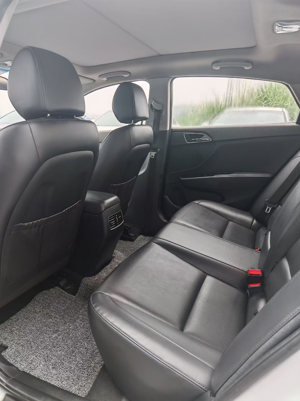Hyundai Mistra 2018 car image #2