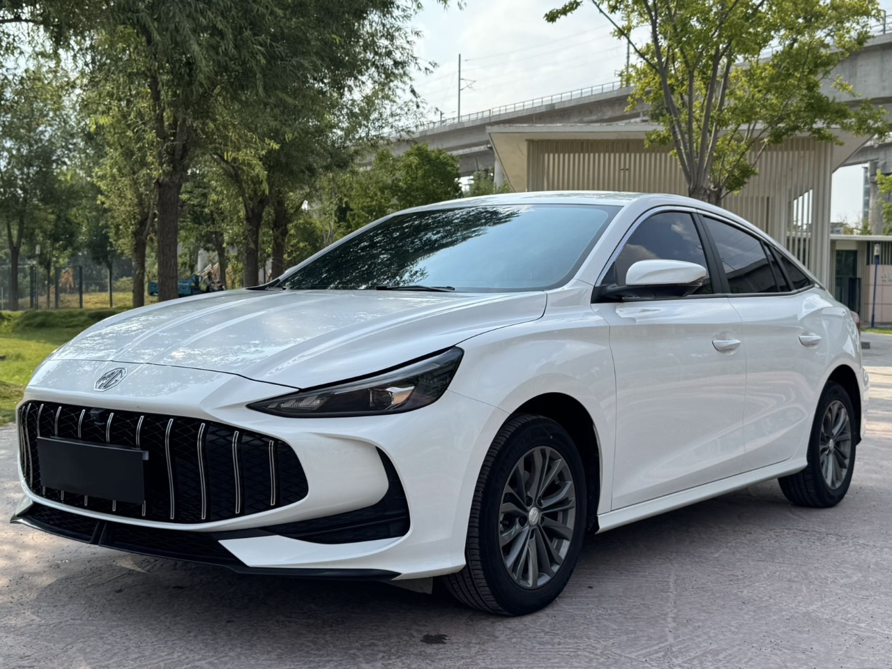 MG 5 2024 MG 5 2024 immagine di auto