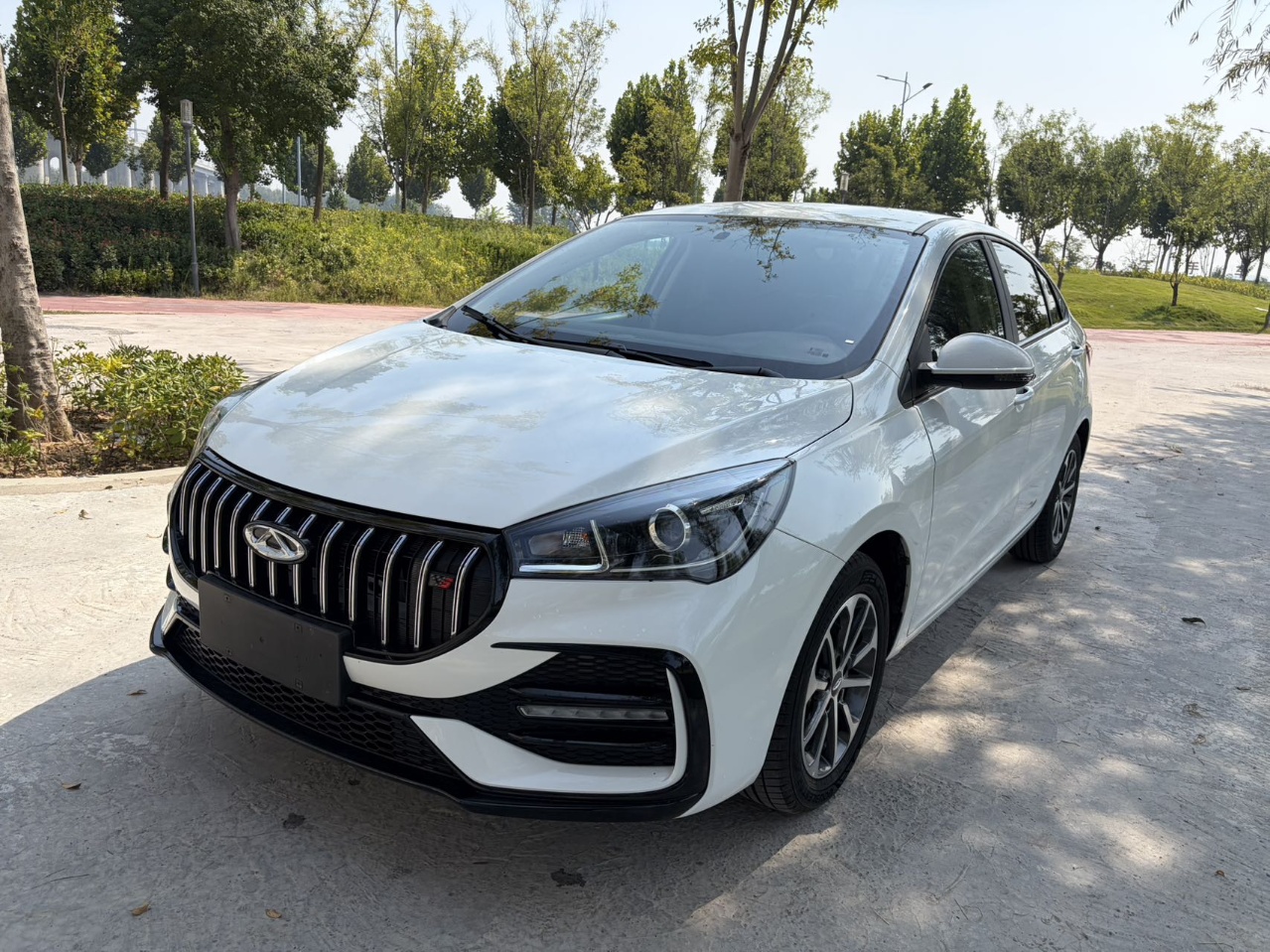 Chery Arrizo 5 2025 #8 Chery Arrizo 5 2025 صورة سيارة #8