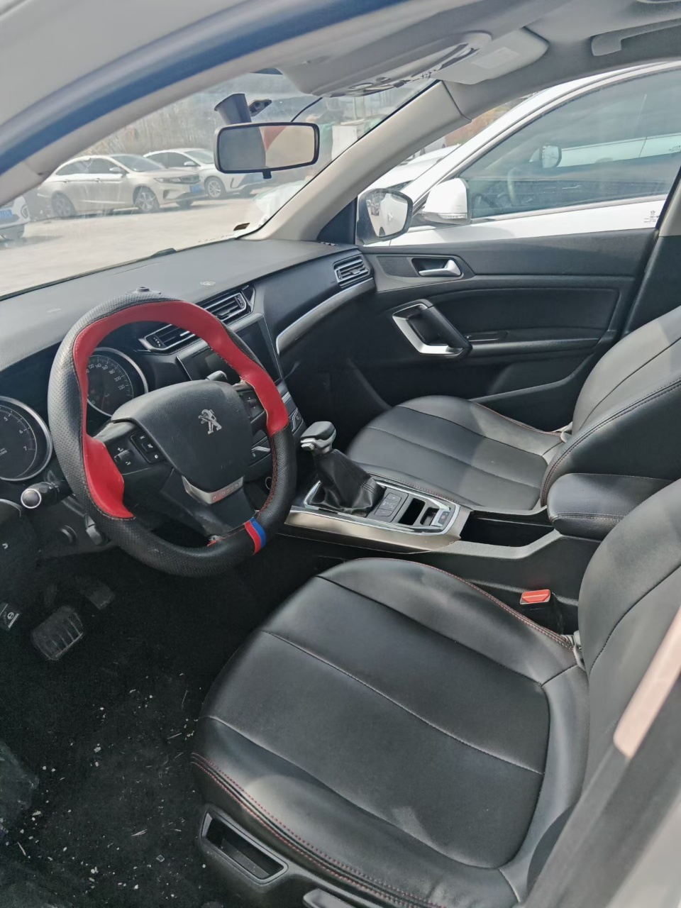 Peugeot 408 2018 #3 Peugeot 408 2018 car image #3