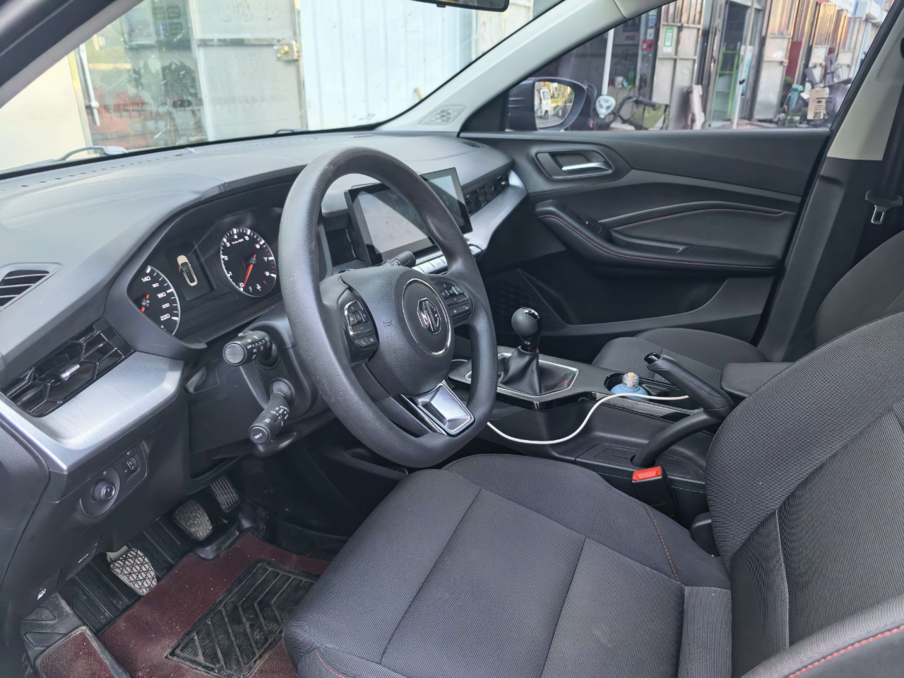 MG 5 2023 car image #2