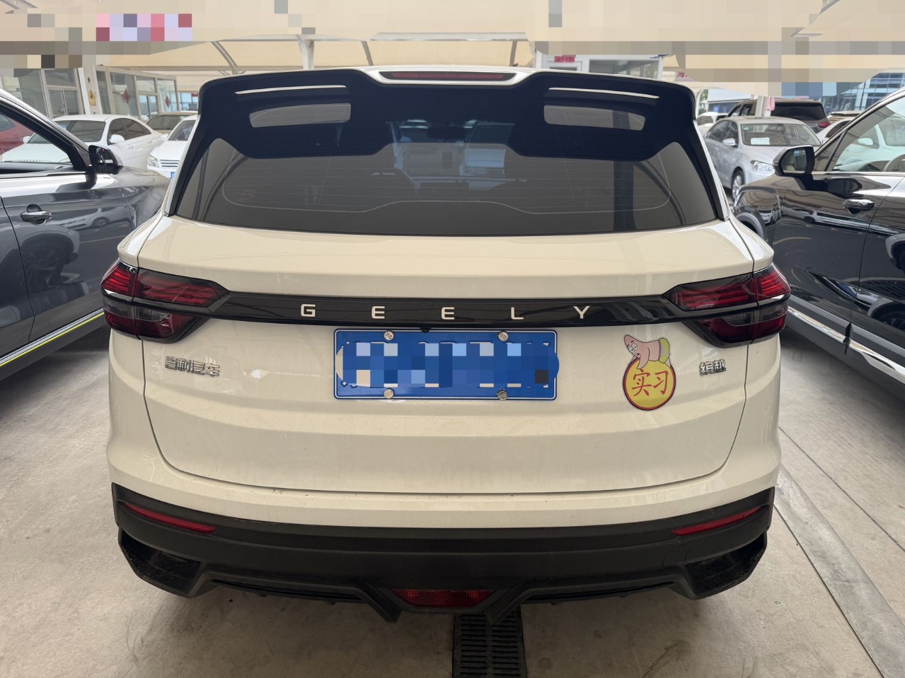 GEELY Coolray 2025 car image #3