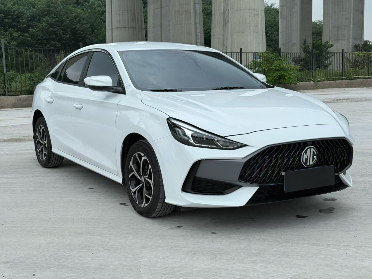 MG 5 2025 car image 