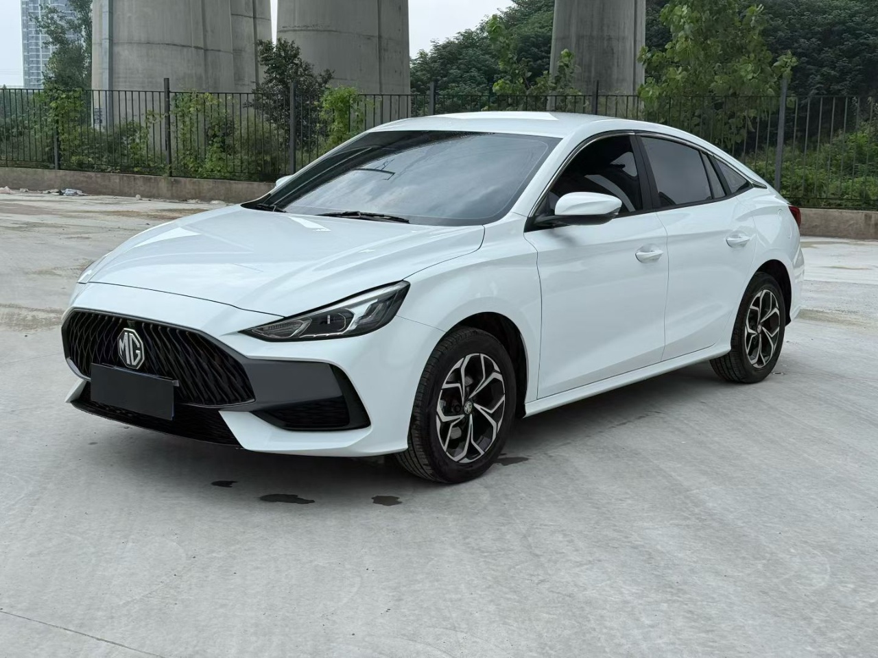 MG 5 2025 car image #5