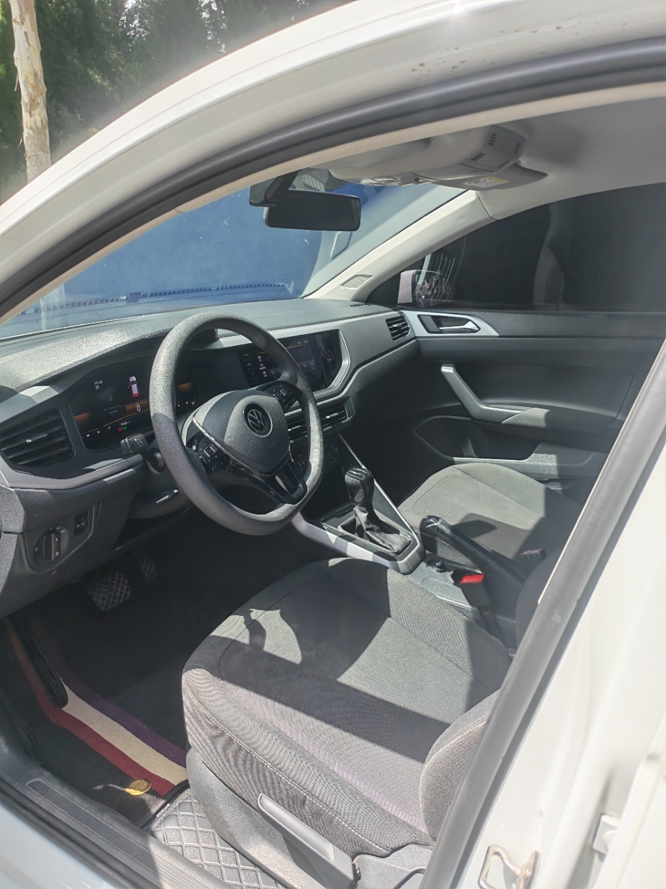 Volkswagen Polo 2023 صورة سيارة #6