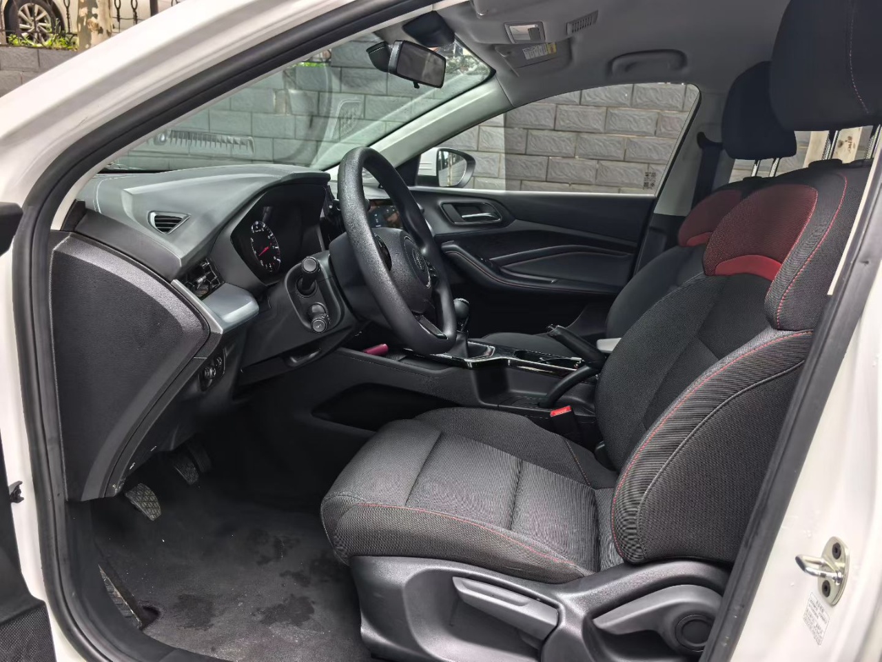 MG 5 2024 #2 MG 5 2024 immagine di auto #2