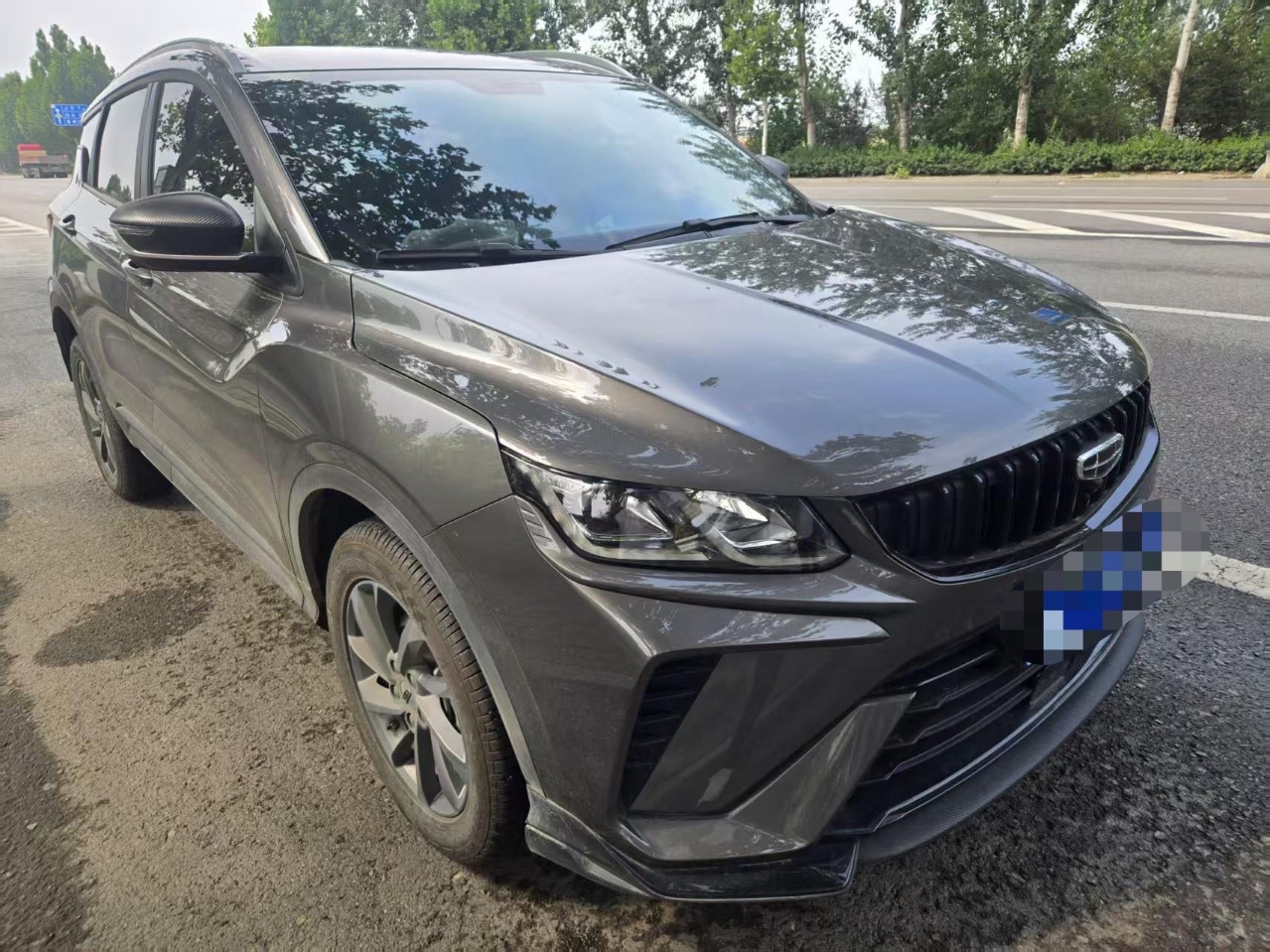 GEELY Coolray 2025 immagine di auto 