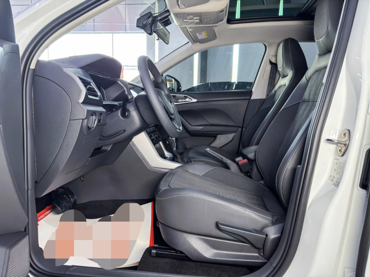 Volkswagen T-Cross 2024 изображение автомобиля #7