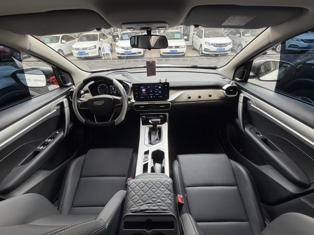 GEELY Coolray 2025 car image #5