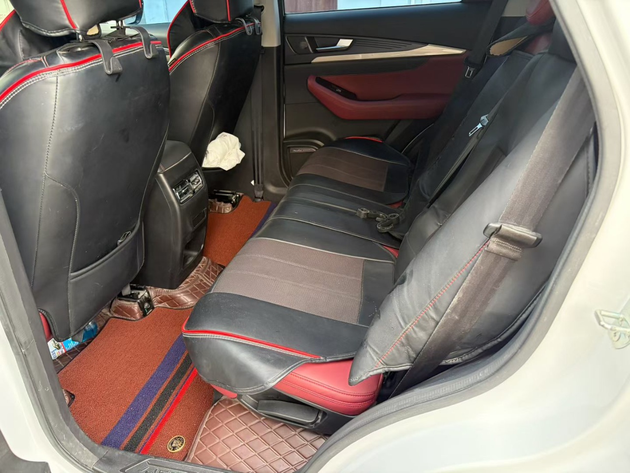 Jetour X70 2024 car image #6
