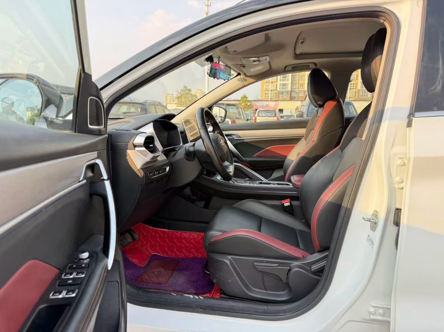 GEELY Coolray 2023 #4 GEELY Coolray 2023 car image #4