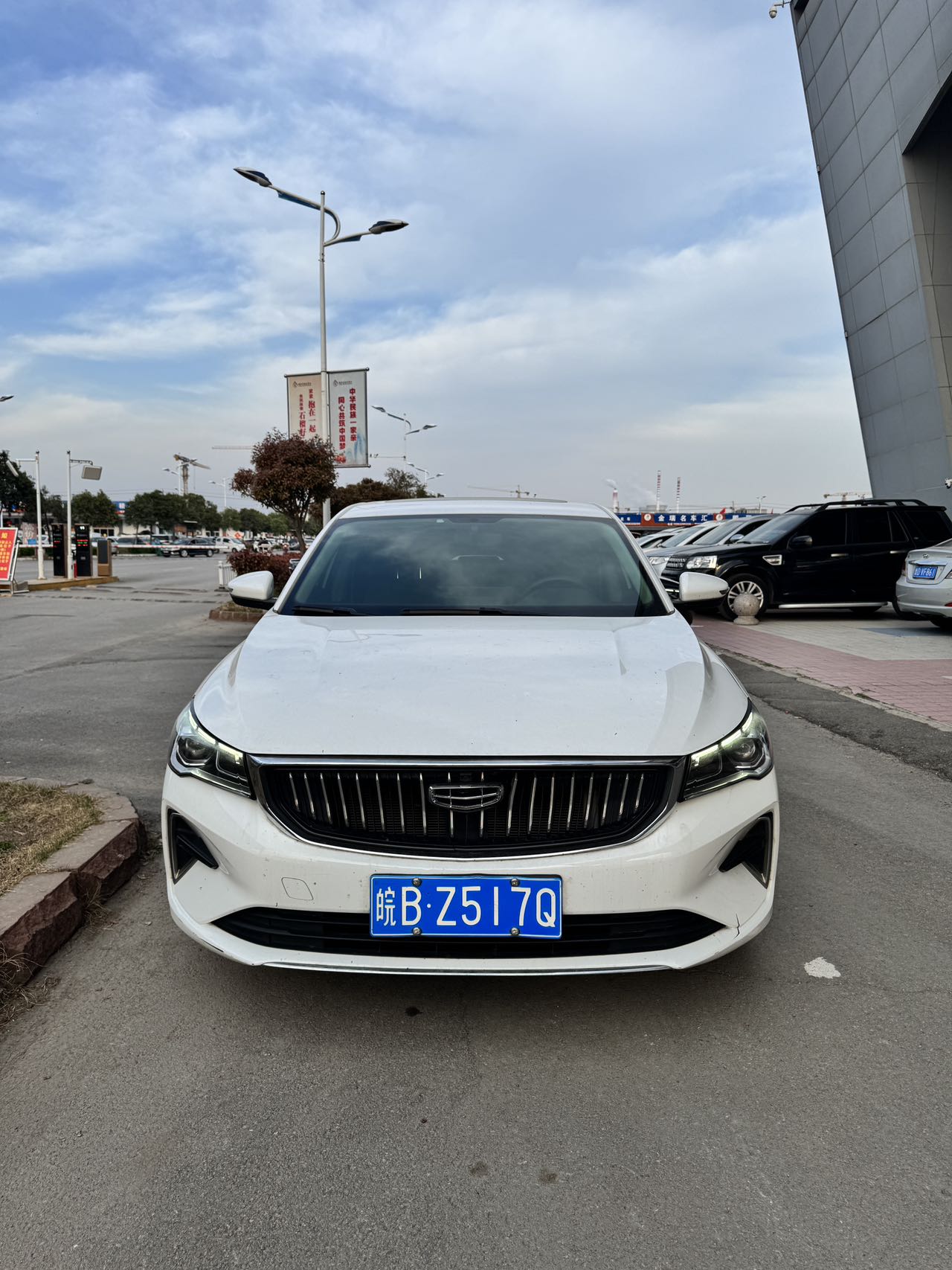 GEELY Emgrand 2023 #7 GEELY Emgrand 2023 car image #7